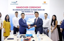 Hyundai Marine & Fire Insurance nhận Chứng nhận sở hữu cổ phần VBI