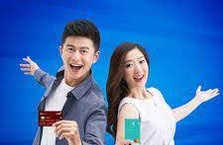 Hoàn phí thường niên và hoàn tiền dành cho chủ thẻ tín dụng mở mới