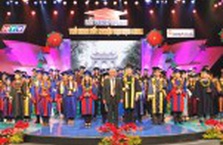 Lễ Vinh danh thủ khoa tốt nghiệp Đại học lần 4 - năm 2011
