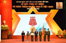 Vietcombank đồng hành chia sẻ với nạn nhân chất độc da cam/dioxin Việt Nam