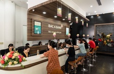 Nhận khoản vay ưu tiên, khách hàng an tâm hiện thực mục tiêu sống