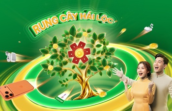 Rung cây hái lộc