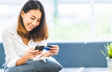 Khi sản phẩm ngân hàng được “đo ni đóng giày” cho phái đẹp