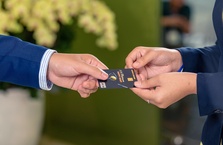 Thẻ tín dụng chuyên biệt “hút” khách hàng thượng lưu