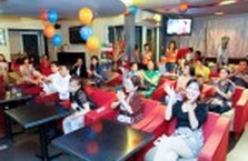 Tổ chức giao lưu Nét Bút Tri Ân đầu tiên: “Chia sẻ mới tốt”