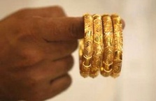 Đầu tuần, giá vàng dao động quanh 41,9 triệu đồng (2/7/2012)