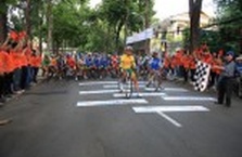 Xuất phát chặng đua TPHCM-Phan Thiết tranh cúp DongA Bank 2013