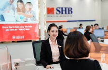 SHB tặng sổ tiết kiệm cho khách hàng mua bảo hiểm Dai-ichi Life
