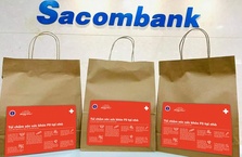 Sacombank tặng 10.000 túi chăm sóc sức khoẻ, có thuốc, vitamin, máy đo spO2,...cho các F0 điều trị tại nhà
