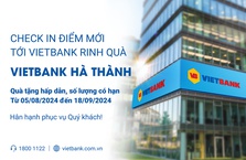 Vietbank Hà Thành tặng quà khách hàng dịp khai trương trụ sở mới