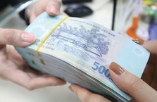 Trái phiếu ngân hàng lãi suất chỉ bằng một nửa doanh nghiệp nhưng vì sao vẫn "đắt hàng"?