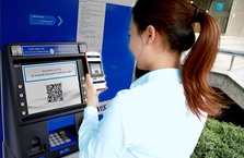 Rút tiền nhanh bằng QR tại ATM của Sacombank