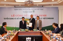 Vietcombank tuyển dụng và bổ nhiệm ông Thomas William Tobin làm Giám đốc Khối bán lẻ