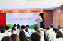 VIETCOMBANK TỔ CHỨC THÀNH CÔNG LỄ PHÁT ĐỘNG KINH DOANH BANCASSURANCE NĂM 2017