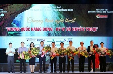 Vietcombank đồng hành cùng Chương trình “Lễ hội Hang động Quảng Bình năm 2017”