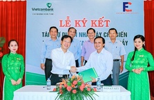 VIETCOMBANK KON TUM KÝ KẾT HỢP ĐỒNG TÍN DỤNG VỚI CÔNG TY CỔ PHẦN FOCOCEV TÂY NGUYÊN