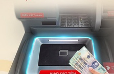 Techcombank thêm tiện ích trên ATM thế hệ mới, thuận tiện giao dịch trong bối cảnh dịch Covid-19