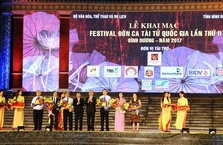 VIETCOMBANK ĐỒNG HÀNH CÙNG FESTIVAL ĐỜN CA TÀI TỬ QUỐC GIA LẦN THỨ II – BÌNH DƯƠNG NĂM 2017