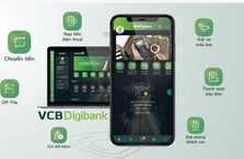Trải nghiệm các tiện ích của dịch vụ thẻ Vietcombank trên kênh ngân hàng số