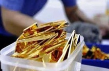 Giá vàng trụ vững trên mốc 45 triệu đồng/lượng (23/2/2012)