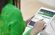 Vietcombank mở rộng dịch vụ tra soát trực tuyến