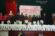 VIETCOMBANK THÁI BÌNH, KHÁNH HÒA VỚI HOẠT ĐỘNG AN SINH XÃ HỘI NHÂN DỊP TẾT MẬU TUẤT 2018