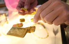 Đảo chiều, vàng tái lập mốc 47 triệu đồng mỗi lượng (25/9/2012)