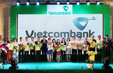 Vietcombank Biên Hòa tổ chức Lễ kỷ niệm 10 năm thành lập và Hội nghị khách hàng năm 2016