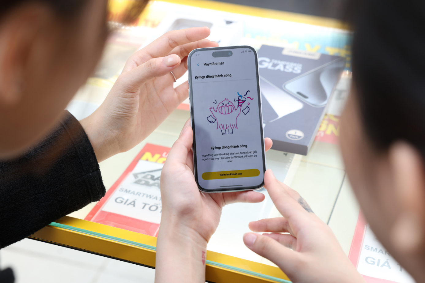 Ngân hàng số Cake by VPBank cho vay tiền mặt trực tiếp trên ứng dụng Quà Tặng VIP