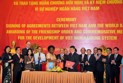 Việt Nam và Ngân hàng Thế giới ký kết hiệp định tài trợ 371 triệu USD