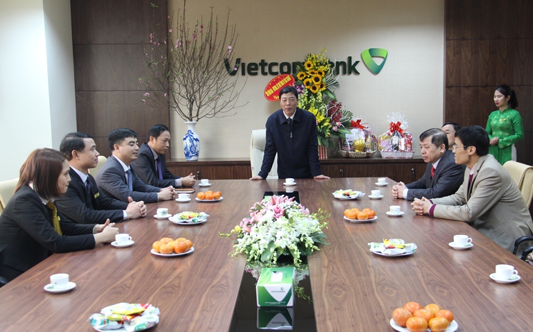 Bí thư Tỉnh ủy Bắc Giang đến thăm và chúc Tết Vietcombank Bắc Giang