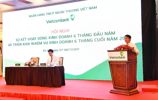 “Chuyển đổi – Hiệu quả - Bền vững”, toàn hệ thống Vietcombank đặt quyết tâm hoàn thành và hoàn thành vượt các chi tiêu năm 2017