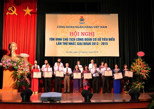 Công đoàn Ngân hàng Việt Nam tổ chức Hội nghị tôn vinh Chủ tịch Công đoàn cơ sở tiêu biểu