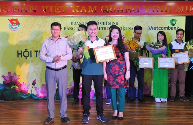 Đoàn thanh niên Vietcombank tổ chức thành công Chung kết “Hội thi cán bộ Đoàn giỏi năm 2016”