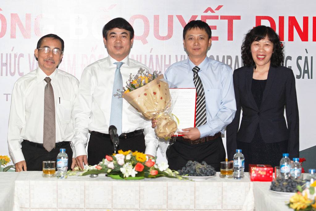 Lễ Công bố Quyết định bổ nhiệm Giám đốc các Chi nhánh Vietcombank Đà Lạt và Đông Sài Gòn