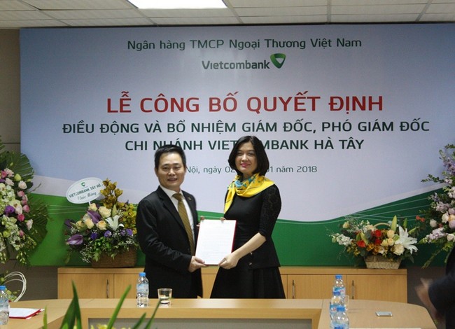 Lễ công bố quyết định bổ nhiệm nhân sự tại các chi nhánh Vietcombank: Hưng Yên, Hà Tây, Nam Hải Phòng, Quảng Ninh, Sóc Sơn, Hoàng Mai, và VCBL