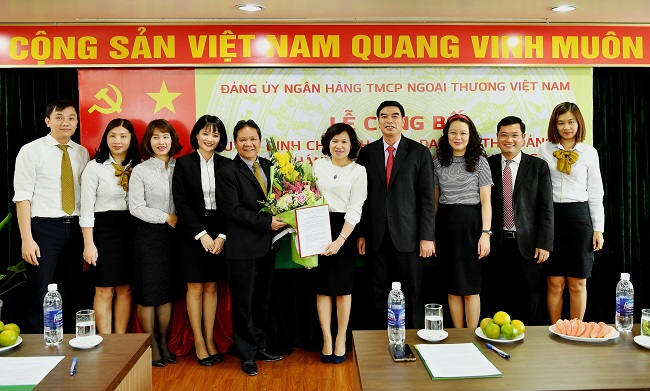Lễ công bố Quyết định chỉ định Bí thư Đảng ủy Vietcombank Thành Công và Bí thư Chi bộ Vietcombank Hoàng Mai