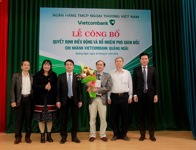 Lễ công bố quyết định điều động và bổ nhiệm Giám đốc, Phó Giám đốc tại các chi nhánh Vietcombank Dung Quất, Quảng Ngãi
