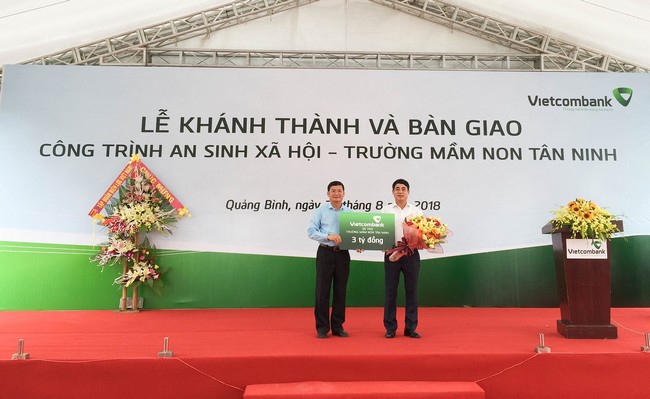 Lễ khánh thành và bàn giao công trình ASXH Trường mầm non Tân Ninh tại tỉnh Quảng Bình do Vietcombank tài trợ 3 tỷ đồng