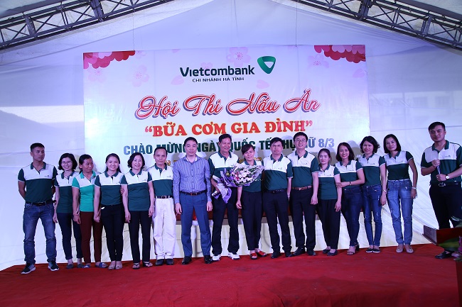 Nhiều hoạt động ý nghĩa trong hệ thống Vietcombank nhân kỷ niệm ngày Quốc tế Phụ nữ 8-3