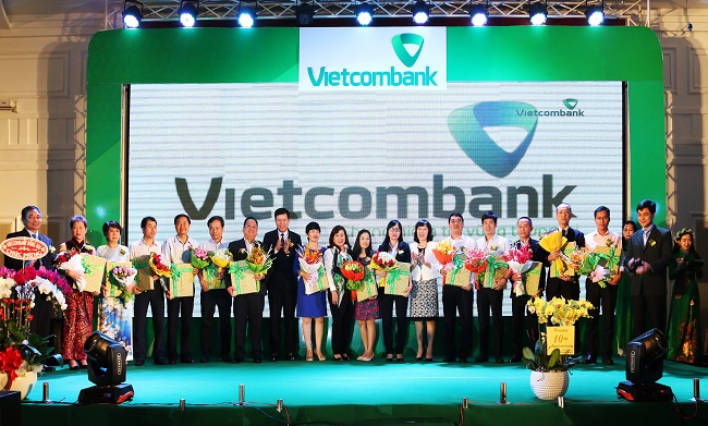 Vietcombank Biên Hòa tổ chức Lễ kỷ niệm 10 năm thành lập và Hội nghị khách hàng năm 2016