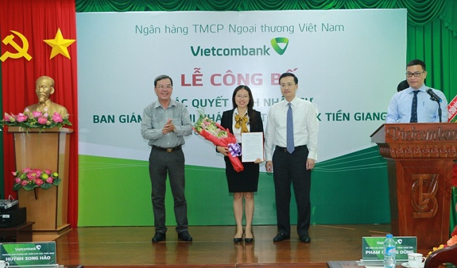 Vietcombank công bố quyết định về nhân sự lãnh đạo Chi nhánh Tân Định và Chi nhánh Tiền Giang