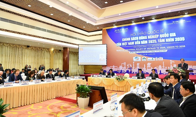 Vietcombank đồng hành cùng Hội thảo khoa học quốc tế “Chính sách công nghiệp quốc gia của Việt Nam đến năm 2025, tầm nhìn đến năm 2035”