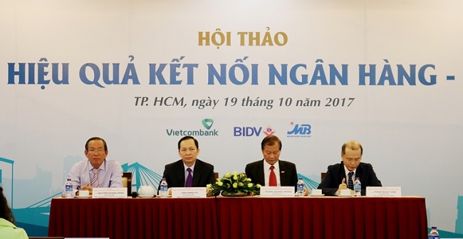 Vietcombank đồng hành cùng Hội thảo “Nâng cao hiệu quả Kết nối Ngân hàng - Doanh nghiệp 2017” tại Thành phố Hồ Chí Minh