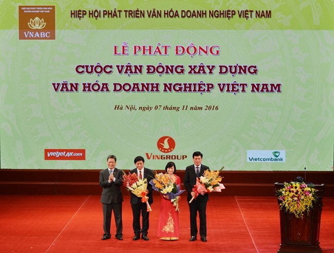 Vietcombank hưởng ứng cuộc vận động "Xây dựng văn hóa doanh nghiệp Việt Nam" do Thủ tướng Chính phủ phát động