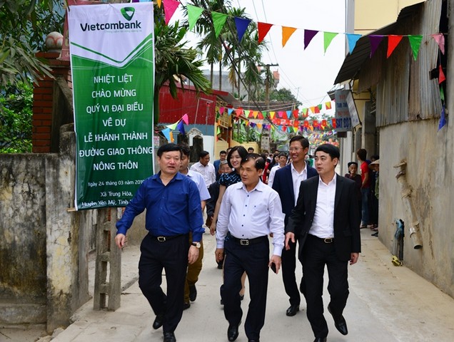 Vietcombank khánh thành công trình đường nông thôn mới tại Hưng Yên trị giá 3 tỷ đồng