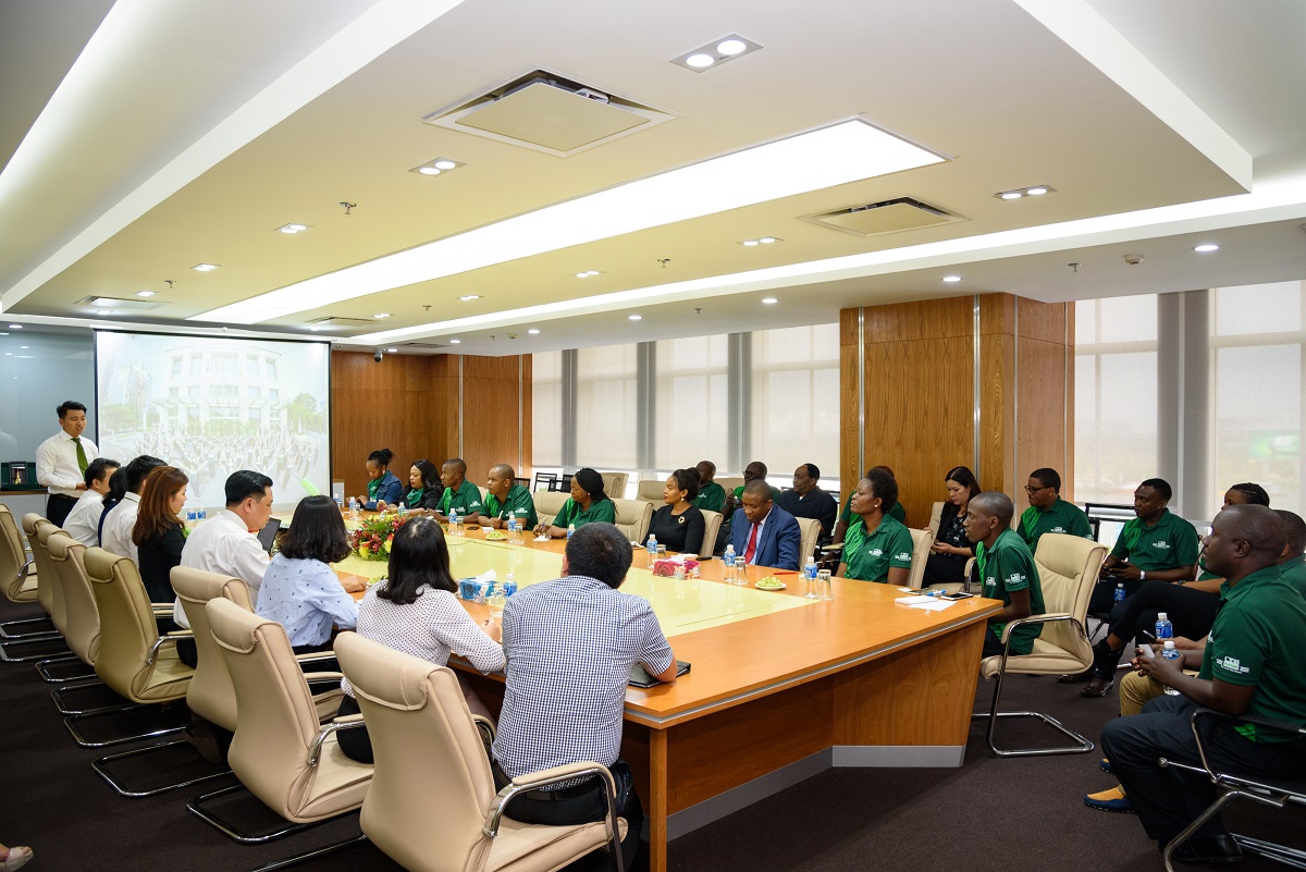 Vietcombank TP HCM đón tiếp Đoàn doanh nghiệp Tanzania