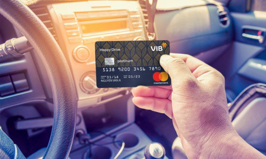 Ưu đãi thẻ tín dụng: liệu có bất ngờ lớn trong năm 2019? - Ảnh 1.