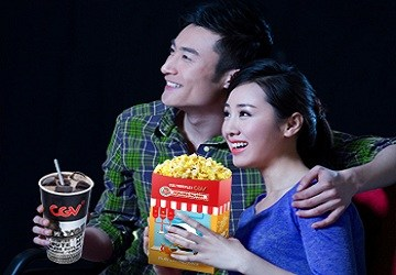 Tiện ích thẻ tín dụng-Xem phim tại CGV với combo 110.000 VNĐ.