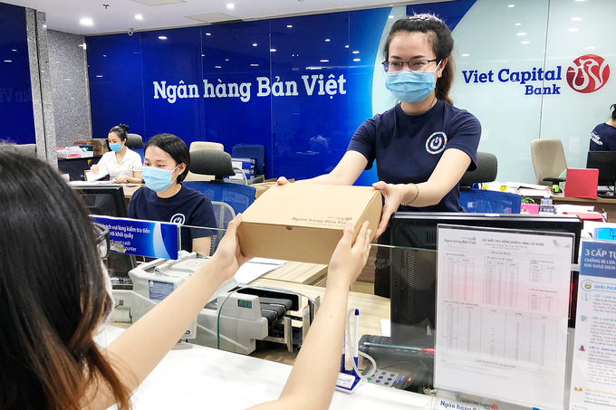 Để biết thêm thông tin chi tiết về các chương trình khuyến mại, khách hàng liên hệ bất kỳ chi nhánh, phòng giao dịch gần nhất của Ngân hàng Bản Việt, Hotline 1900555596 hoặc truy cập website.